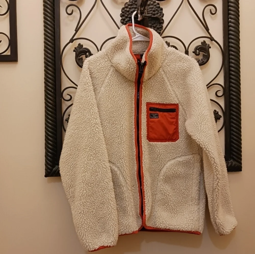 Abecrombie & Fitch Retro Faux Fur Heavy Sweater size Small for Men Unisex - Picture 10 of 11